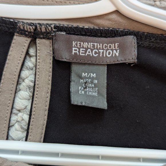 Kenneth Cole Reaction Women's (Size Medium) Black Top With Front Tan Draping - Picture 5 of 12